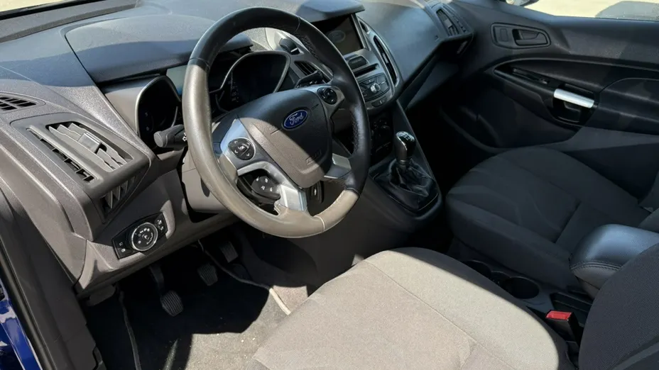 FORD Tourneo Connect -