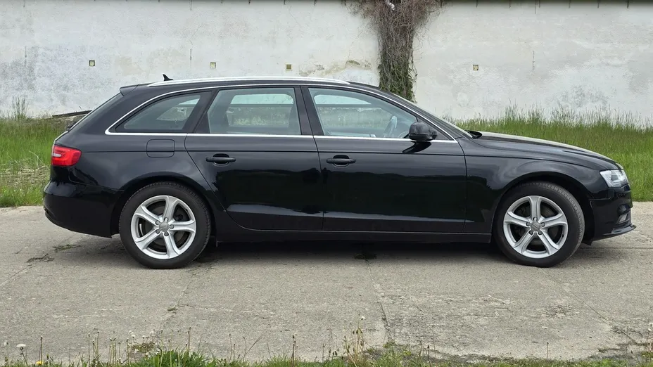 AUDI A4 Avant -