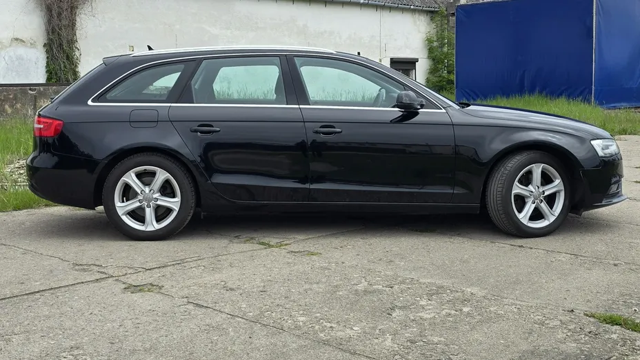 AUDI A4 Avant -