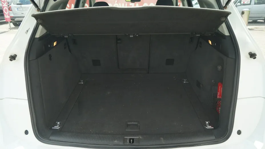 AUDI Q5 -