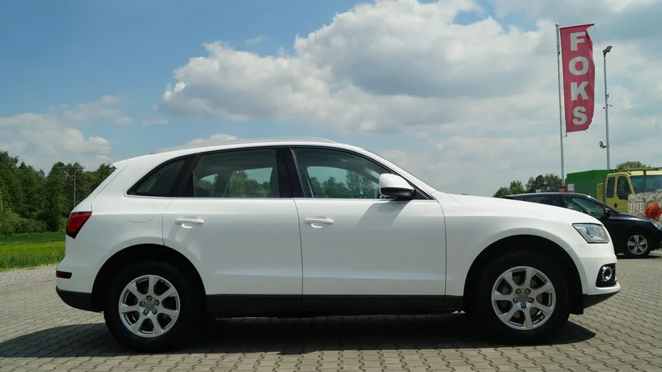 AUDI Q5 -
