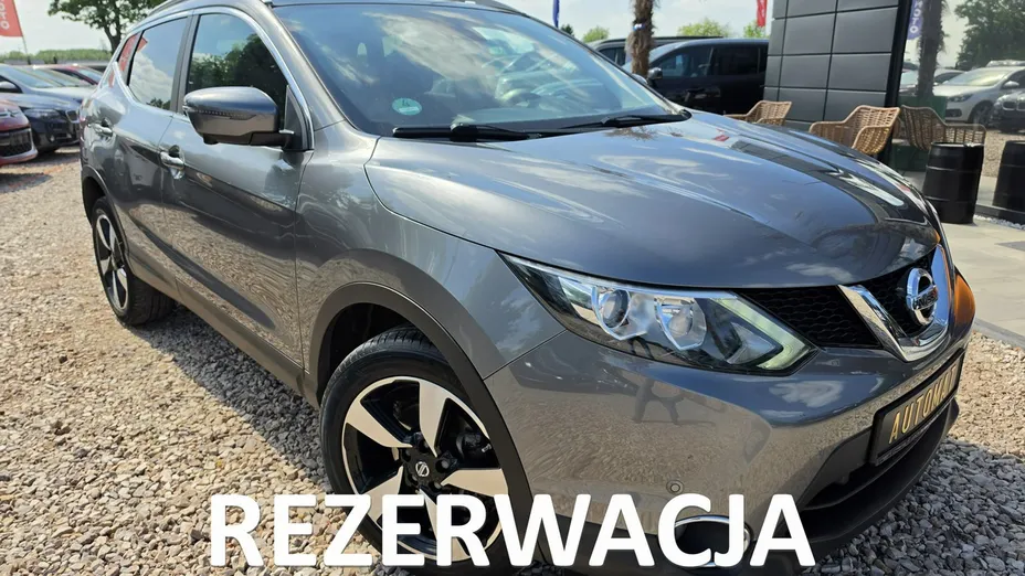 NISSAN Qashqai -