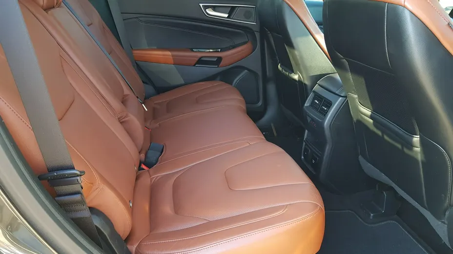 FORD Edge -