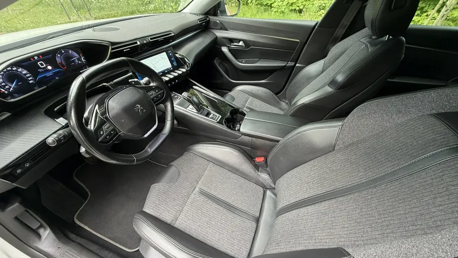 PEUGEOT 508 -