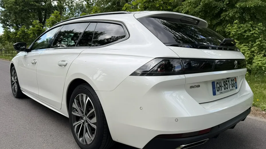 PEUGEOT 508 -