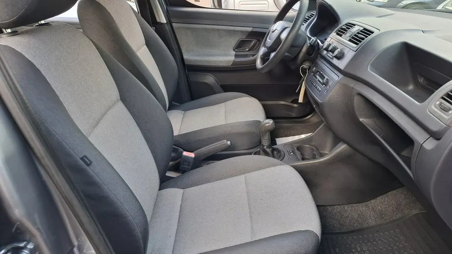 SKODA Roomster -