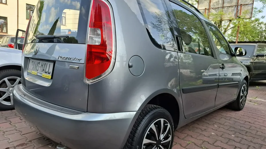 SKODA Roomster -