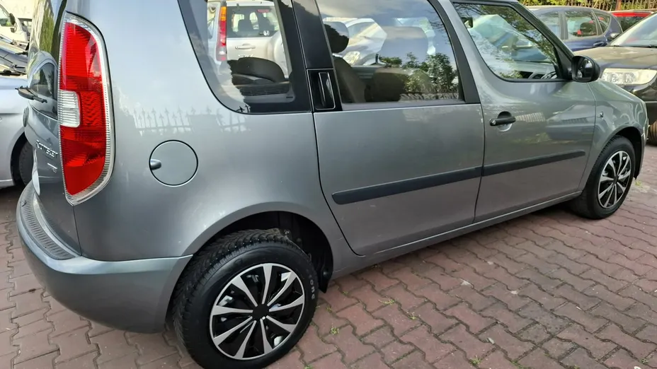 SKODA Roomster -