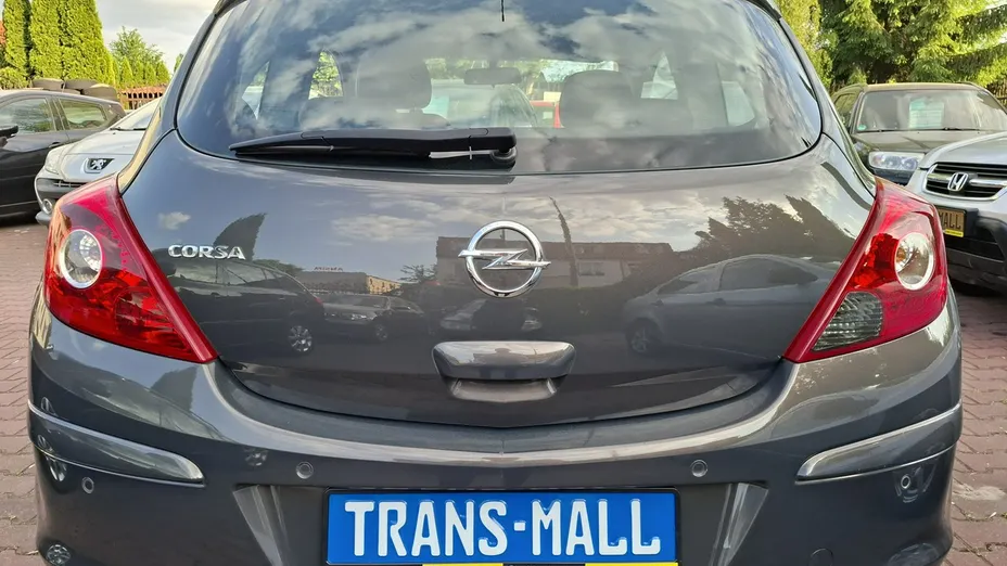 OPEL Corsa -