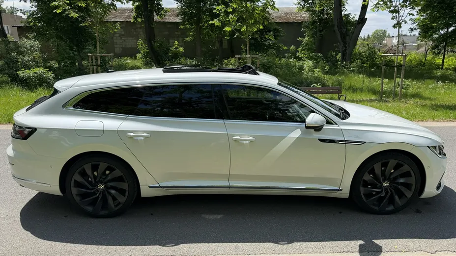 VOLKSWAGEN Arteon -