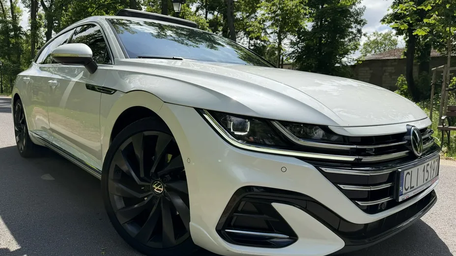 VOLKSWAGEN Arteon -