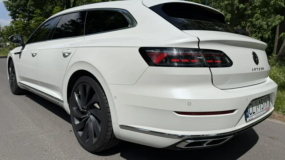 VOLKSWAGEN Arteon -