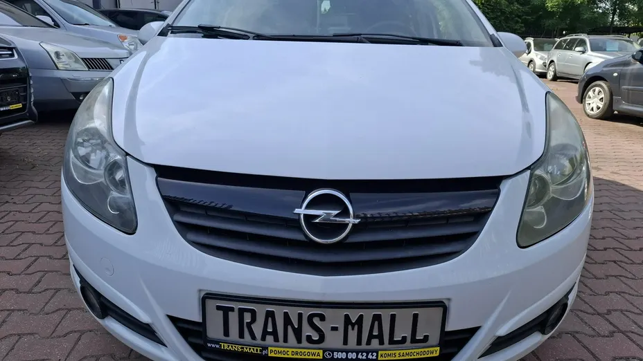 OPEL Corsa -