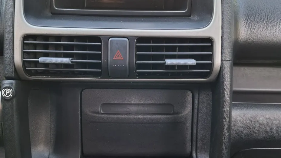 HONDA CR-V -
