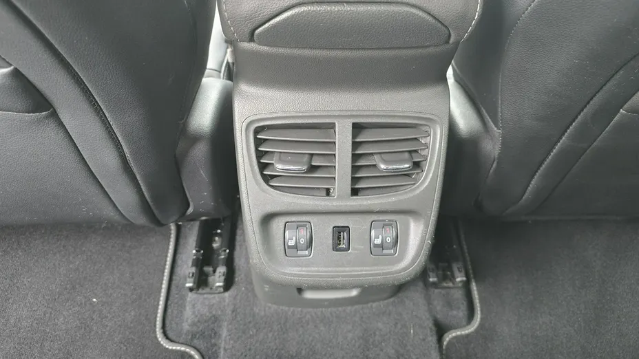 OPEL Grandland X -