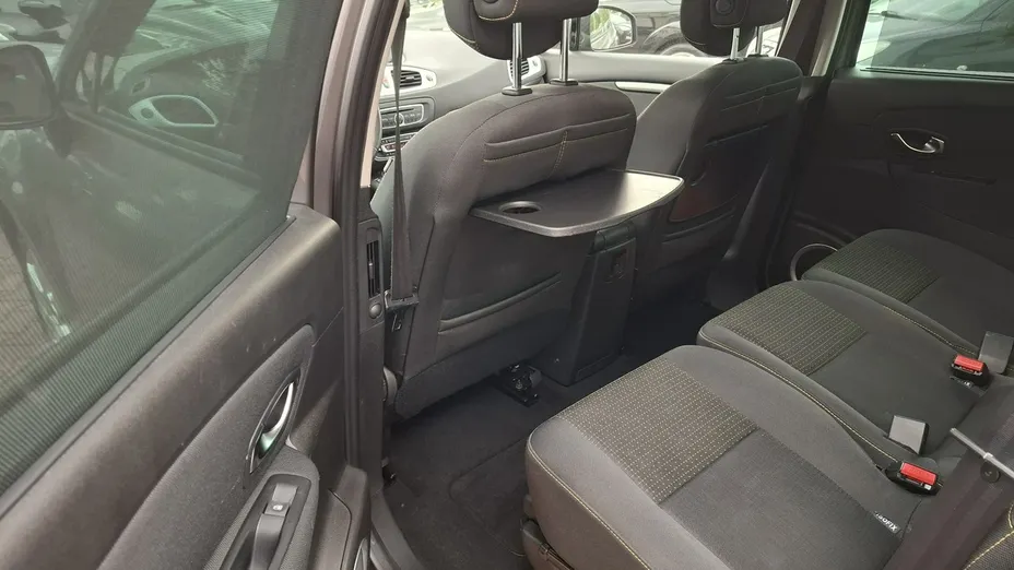 RENAULT Grand Scenic -