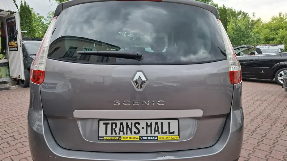 RENAULT Grand Scenic -