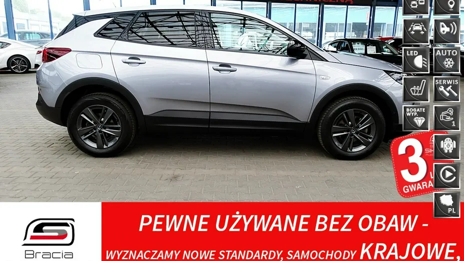 OPEL Grandland X -