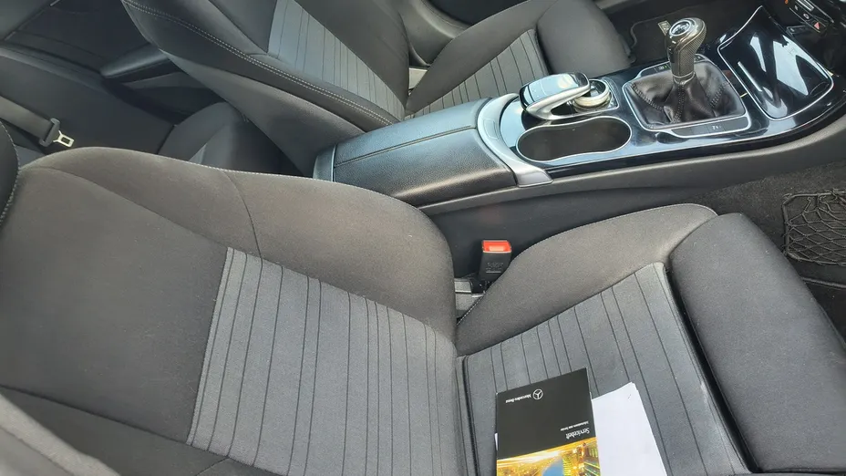 MERCEDES-BENZ C Klasa -