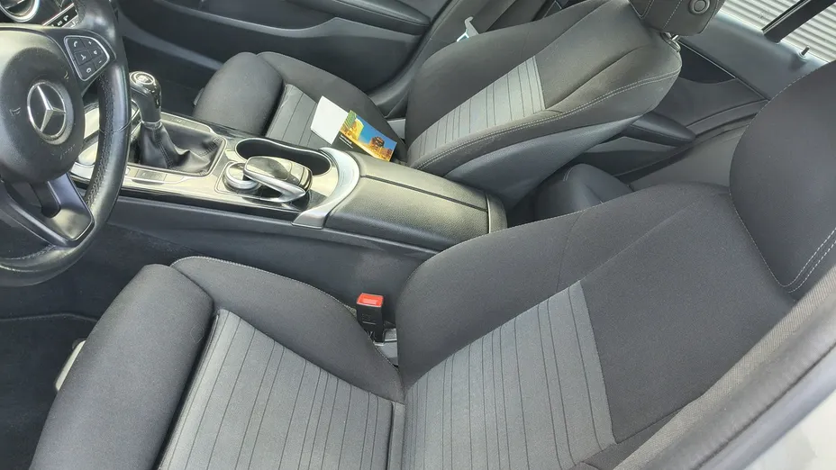 MERCEDES-BENZ C Klasa -
