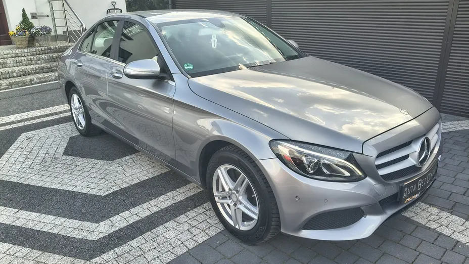 MERCEDES-BENZ C Klasa -