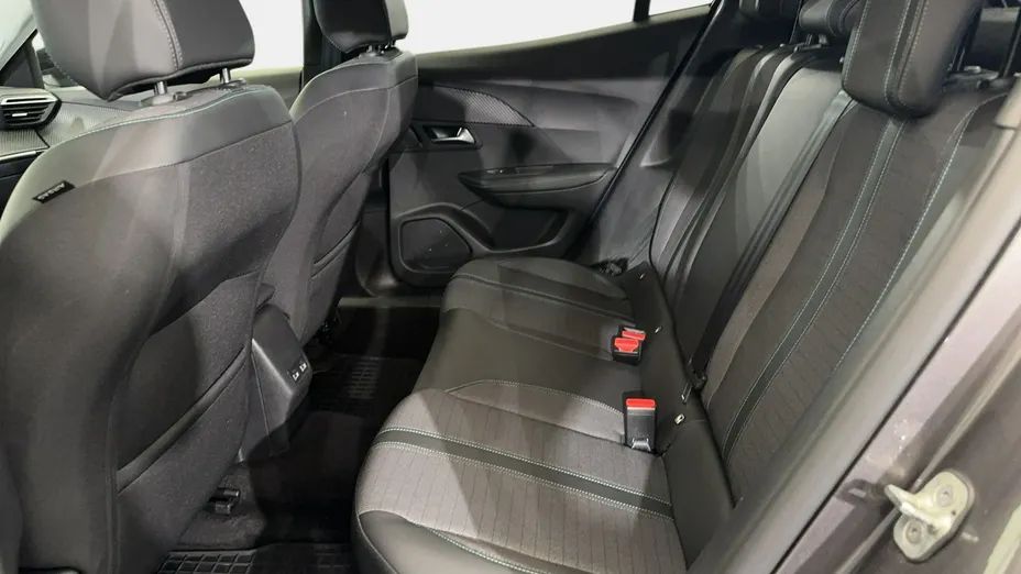 PEUGEOT 2008 -
