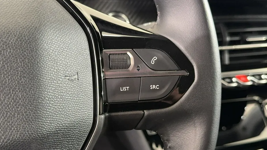 PEUGEOT 2008 -