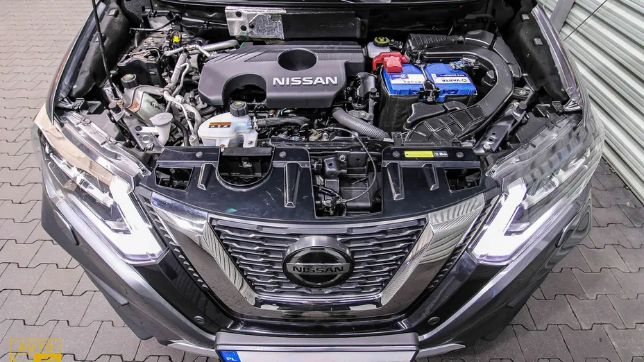 NISSAN X-Trail -