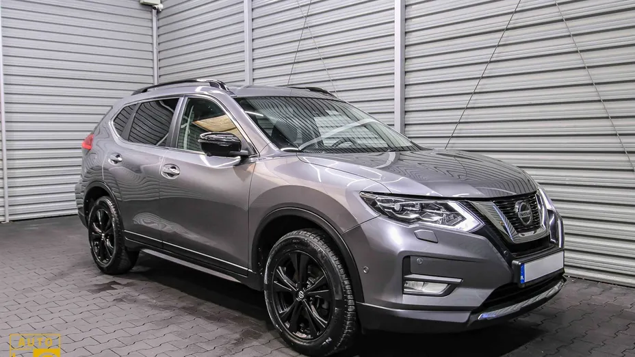 NISSAN X-Trail -