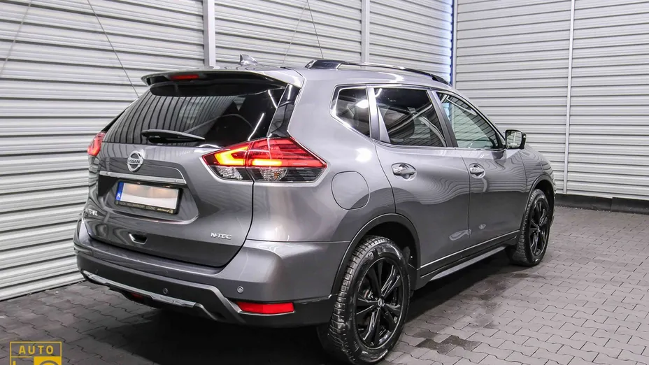 NISSAN X-Trail -
