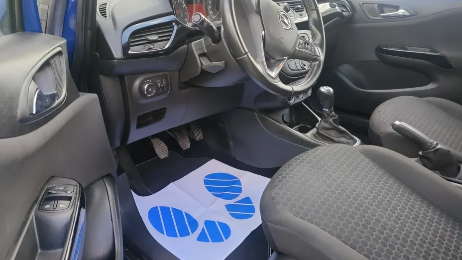 OPEL Corsa -