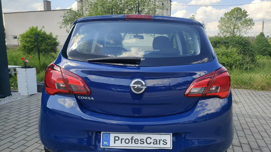 OPEL Corsa -