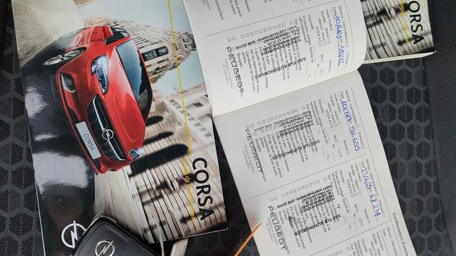 OPEL Corsa -