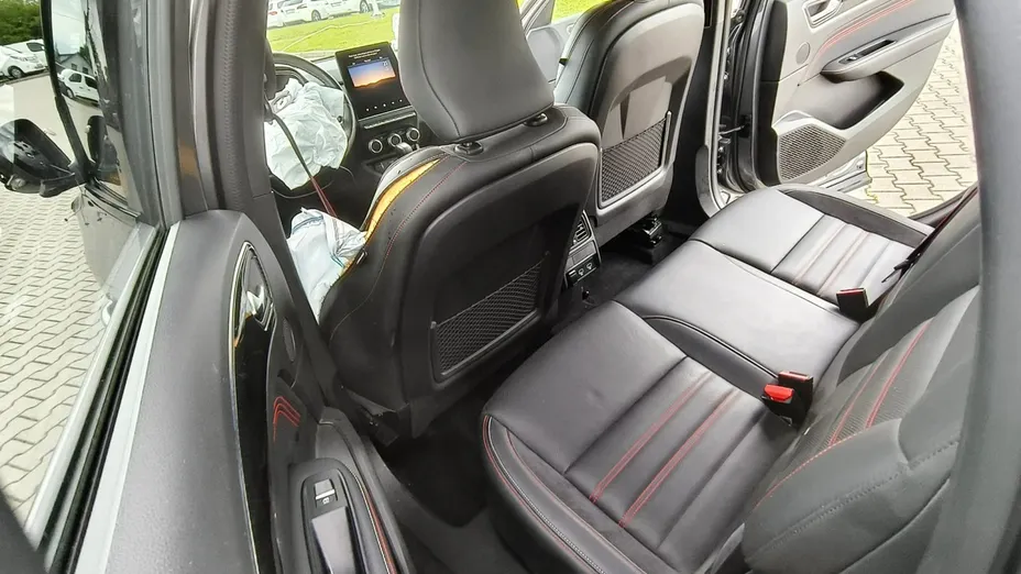 RENAULT Arkana -