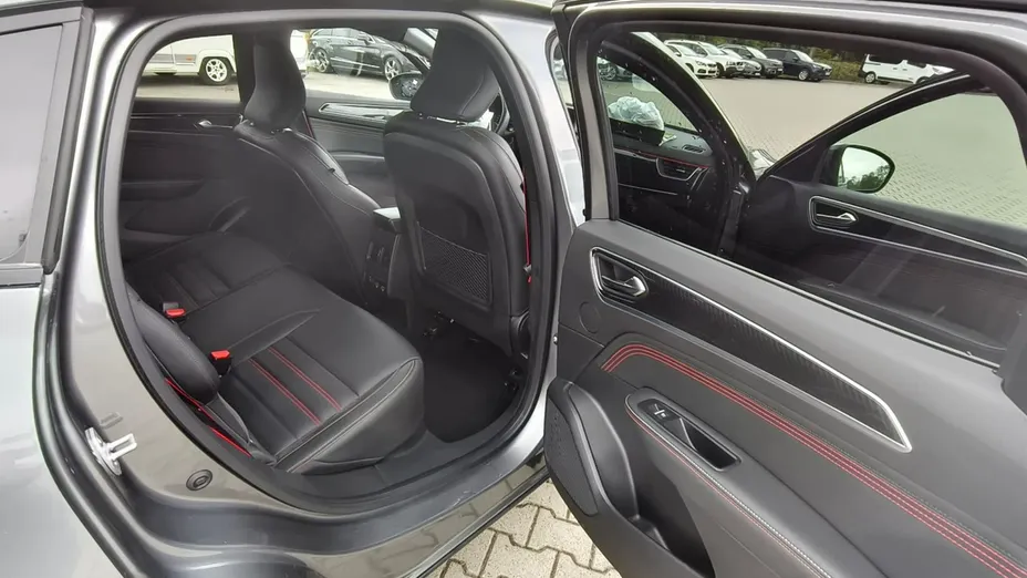 RENAULT Arkana -