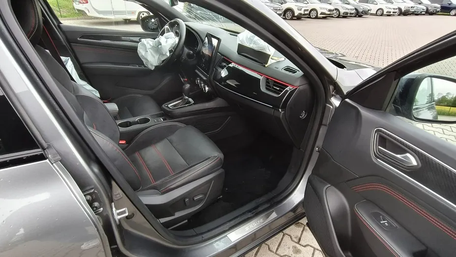 RENAULT Arkana -