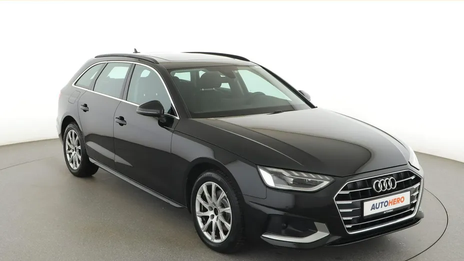 AUDI A4 -