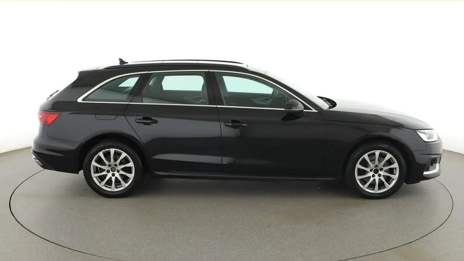 AUDI A4 -