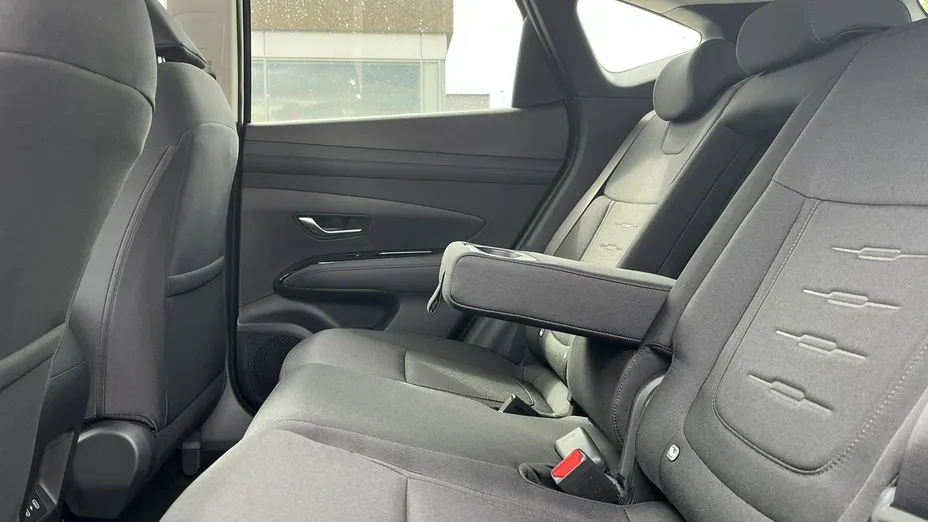 HYUNDAI Tucson -