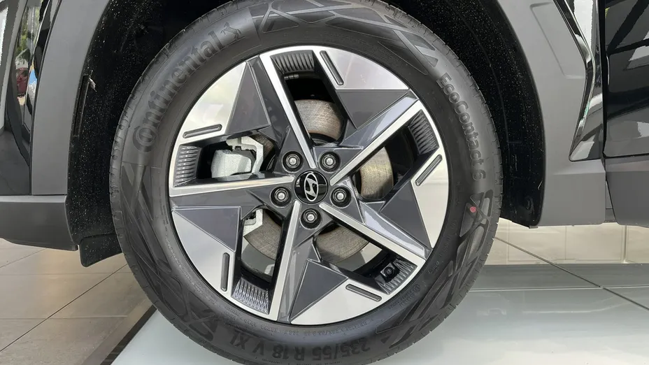 HYUNDAI Tucson -