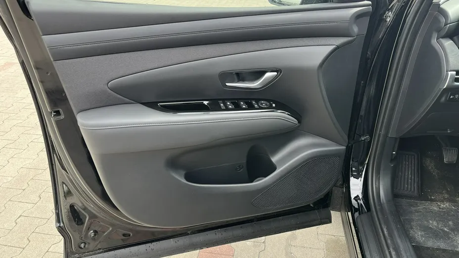 HYUNDAI Tucson -