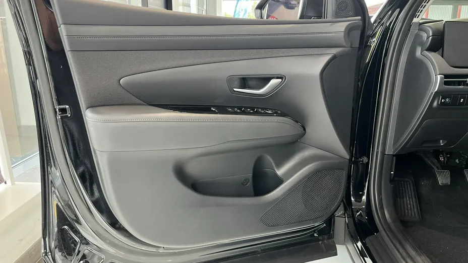 HYUNDAI Tucson -