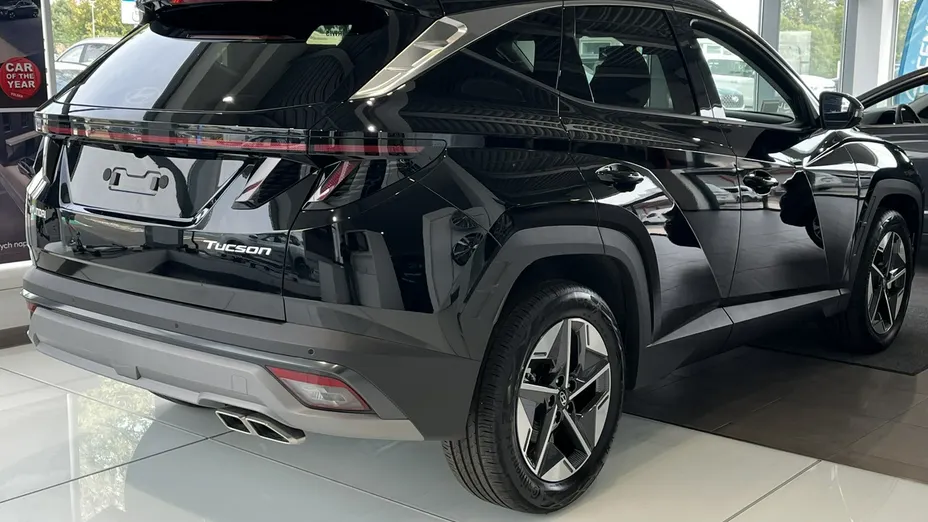 HYUNDAI Tucson -