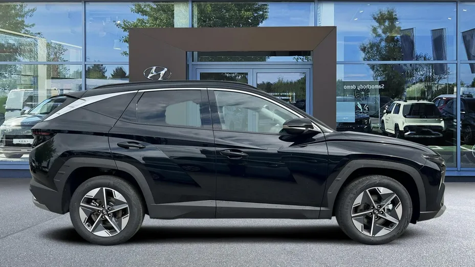 HYUNDAI Tucson -