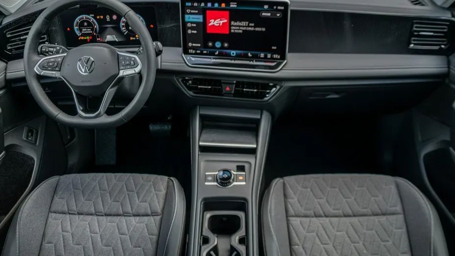 VOLKSWAGEN Tiguan -