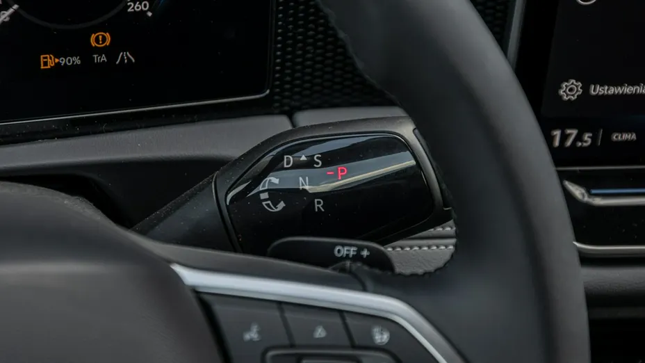VOLKSWAGEN Tiguan -