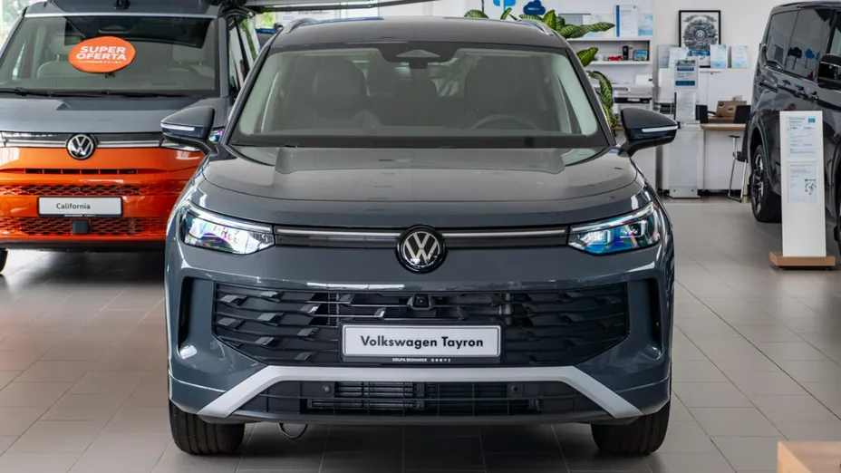 VOLKSWAGEN Tayron -