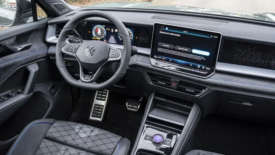 VOLKSWAGEN Tayron -