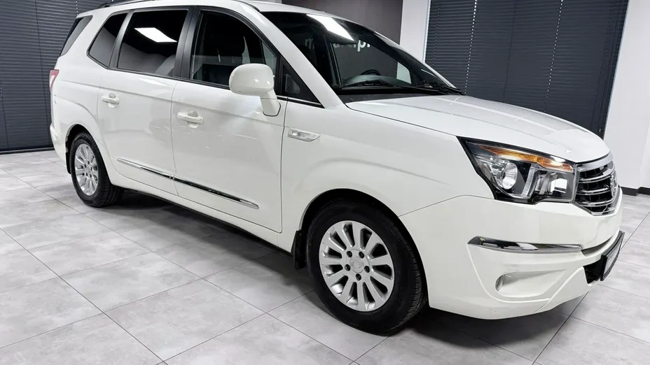 KGM / SSANGYONG Rodius -