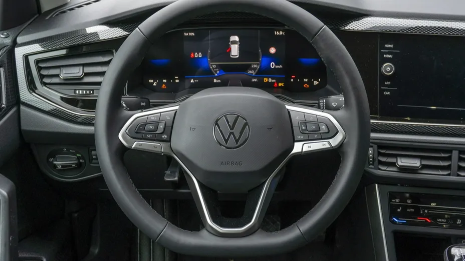 VOLKSWAGEN Taigo -